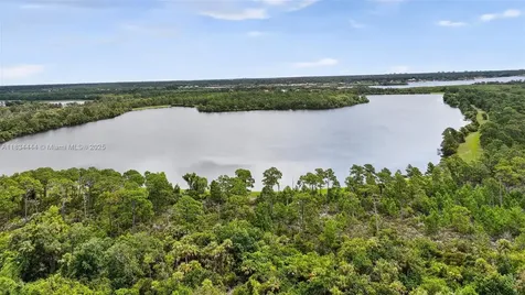 172 SE Rio Angelica Port St. Lucie FL 34984