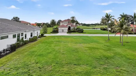 172 SE Rio Angelica Port St. Lucie FL 34984