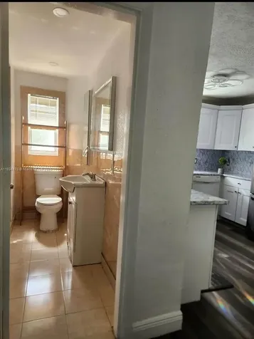 561 NE 159th Street Miami FL 33162