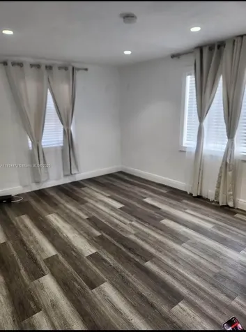 561 NE 159th Street Miami FL 33162