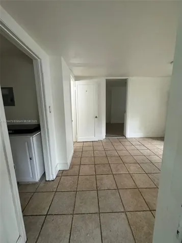 561 NE 159th Street Miami FL 33162