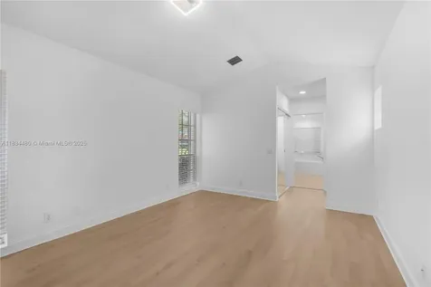 1525 Seabay Road Weston FL 33326