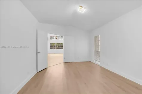 1525 Seabay Road Weston FL 33326