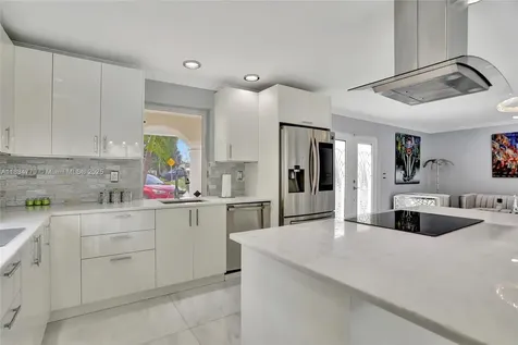 2321 SE 15th Street Pompano Beach FL 33062