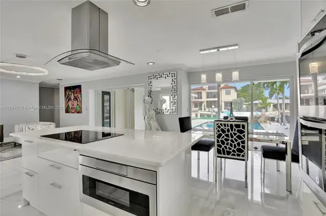 2321 SE 15th Street Pompano Beach FL 33062