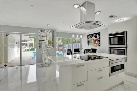 2321 SE 15th Street Pompano Beach FL 33062