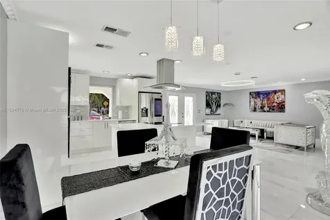 2321 SE 15th Street Pompano Beach FL 33062