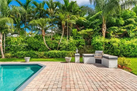 10080 SW 145th Street Miami FL 33176