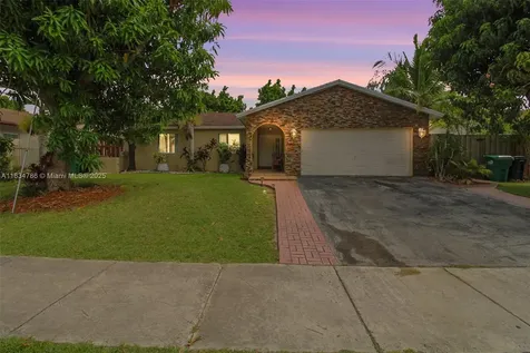 13212 SW 262nd Terrace Homestead FL 33032