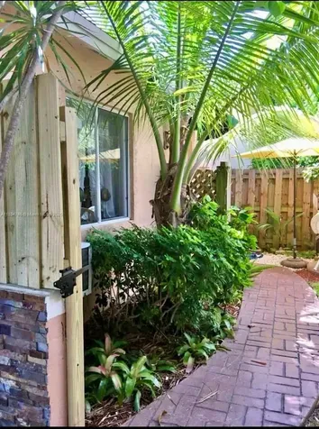 13212 SW 262nd Terrace Homestead FL 33032