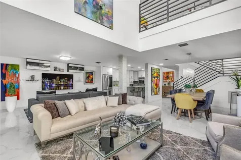 9825 Fairway Cove Lane Plantation FL 33324