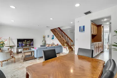 8256 NW 9th Court Plantation FL 33324