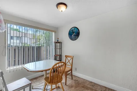 8256 NW 9th Court Plantation FL 33324