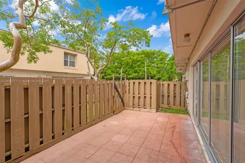 8256 NW 9th Court Plantation FL 33324
