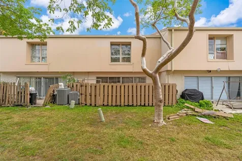 8256 NW 9th Court Plantation FL 33324