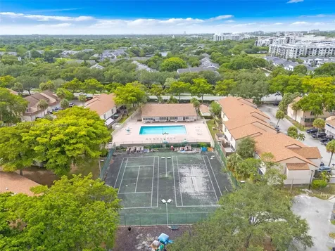 8256 NW 9th Court Plantation FL 33324