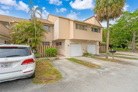 8256 NW 9th Court Plantation FL 33324