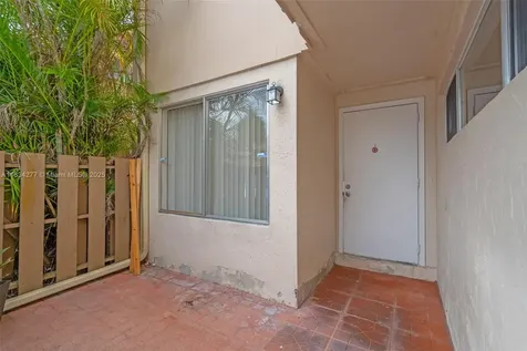 8256 NW 9th Court Plantation FL 33324