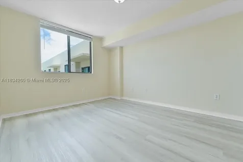 4242 NW 2 Street Miami FL 33126