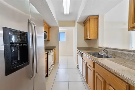 4242 NW 2 Street Miami FL 33126