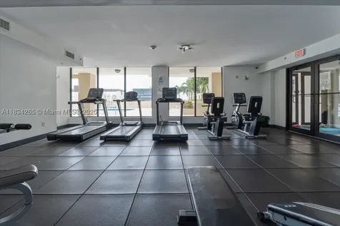 4242 NW 2 Street Miami FL 33126