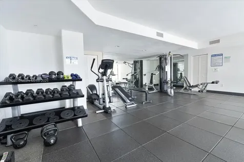 4242 NW 2 Street Miami FL 33126
