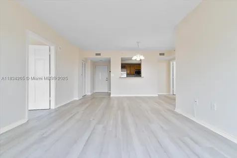 4242 NW 2 Street Miami FL 33126