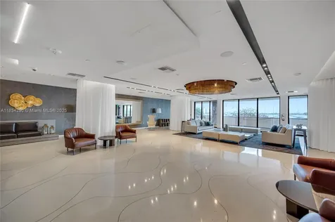 9 Island Avenue Miami Beach FL 33139