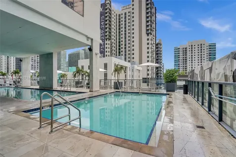 239 SW 9th Street Miami FL 33130