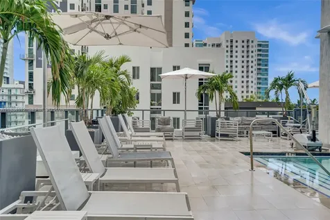 239 SW 9th Street Miami FL 33130