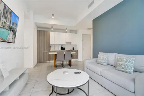 239 SW 9th Street Miami FL 33130