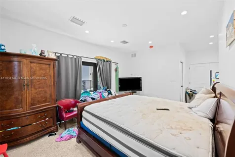 5900 NE 21st Lane Fort Lauderdale FL 33308