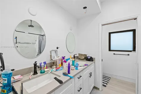 5900 NE 21st Lane Fort Lauderdale FL 33308