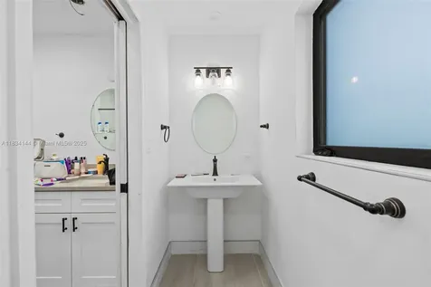 5900 NE 21st Lane Fort Lauderdale FL 33308