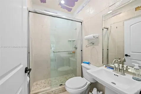 5900 NE 21st Lane Fort Lauderdale FL 33308