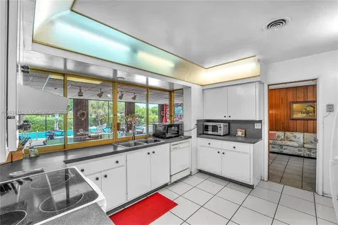 4701 Van Buren Street Hollywood FL 33021