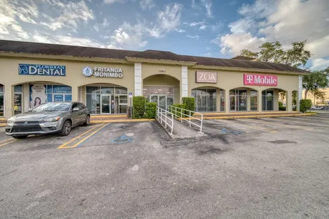 15801 S Dixie Highway Palmetto Bay FL 33157