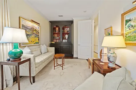 568 Loretto Avenue Coral Gables FL 33146