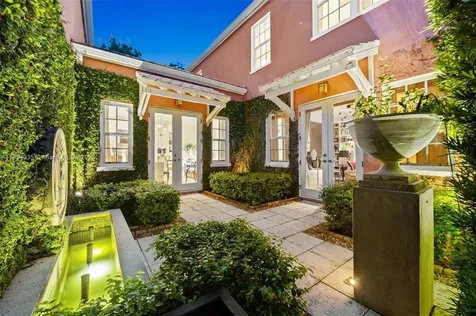568 Loretto Avenue Coral Gables FL 33146