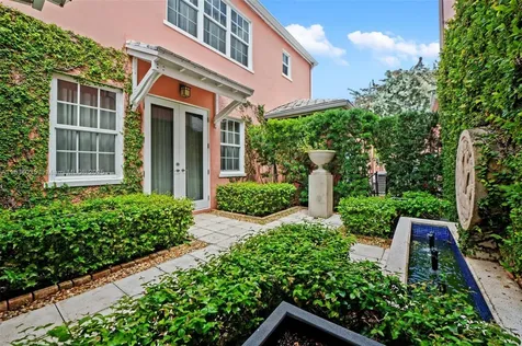 568 Loretto Avenue Coral Gables FL 33146