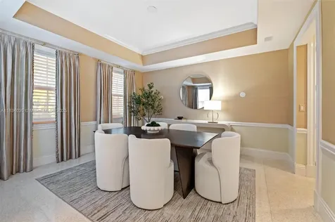 568 Loretto Avenue Coral Gables FL 33146