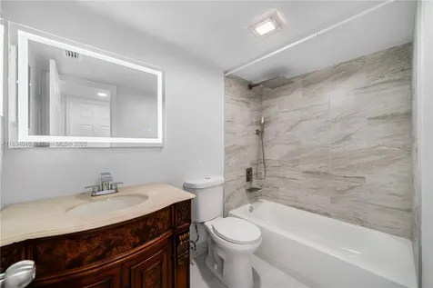 8901 S Hollybrook Boulevard Pembroke Pines FL 33025