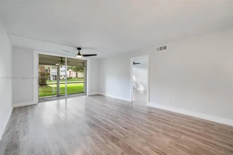 8901 S Hollybrook Boulevard Pembroke Pines FL 33025