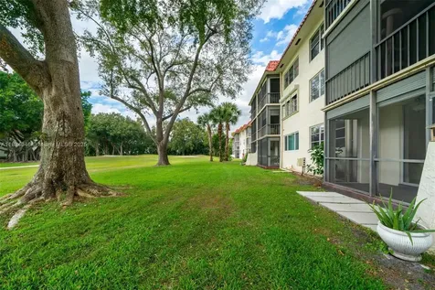 8901 S Hollybrook Boulevard Pembroke Pines FL 33025