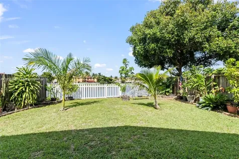2617 NE 41st Circle Homestead FL 33033