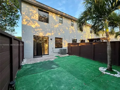 15842 NW 91 Court Miami Lakes FL 33018
