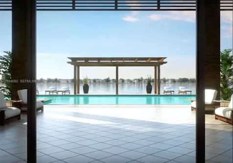 15842 NW 91 Court Miami Lakes FL 33018