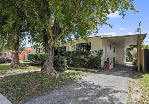 3040 SW 11th Street Miami FL 33135