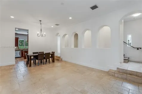 10155 SW 75th Place Pinecrest FL 33156