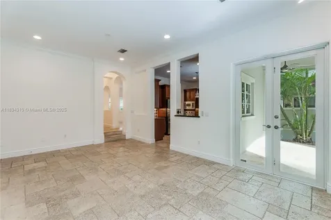 10155 SW 75th Place Pinecrest FL 33156